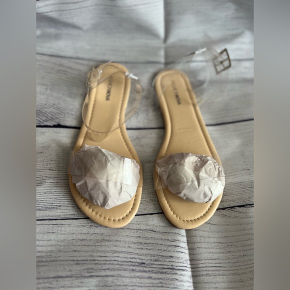 Fashinova Cute🩷Round Toe Flat Sandals. NEW! NEVER worn still in box! - Picture 2 of 13